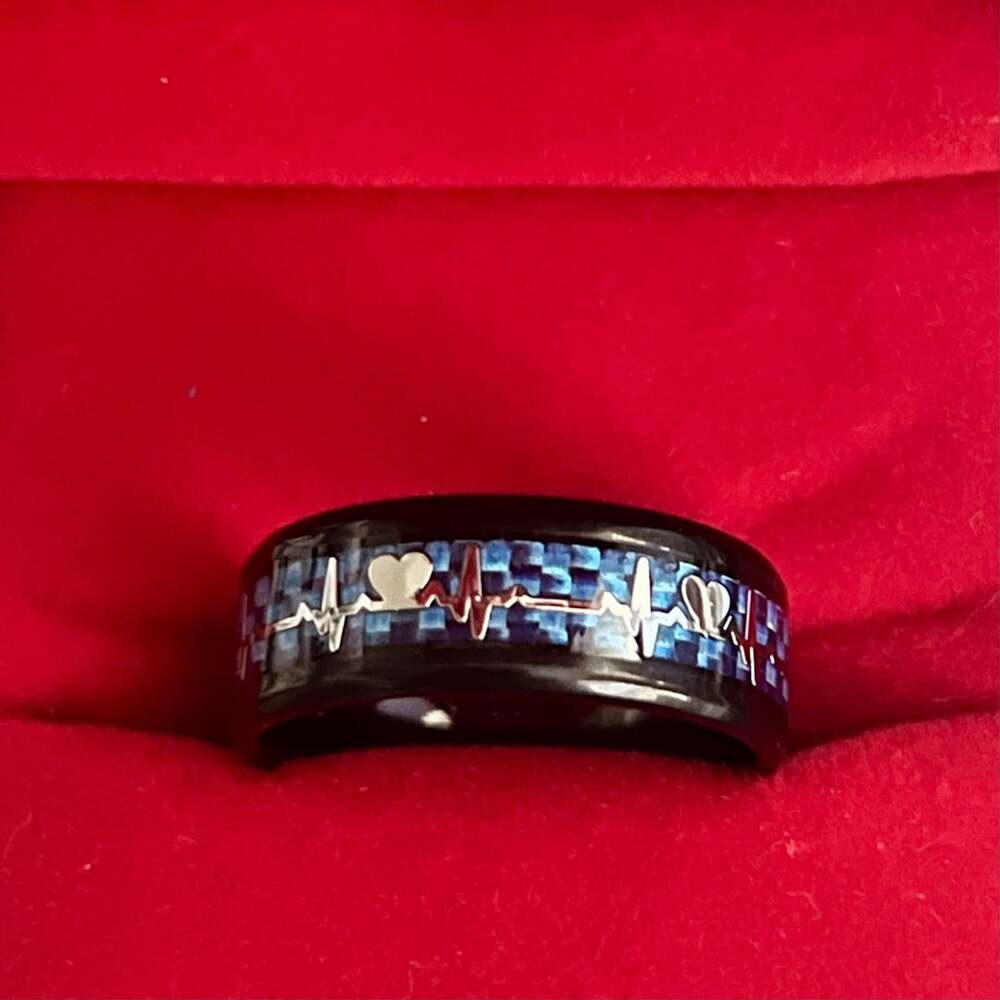 Black Carbon Fiber Heartbeat ECG 8mm Band Ring Size 9